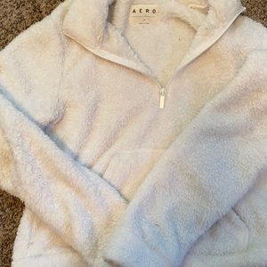 Aero Medium White Jacket